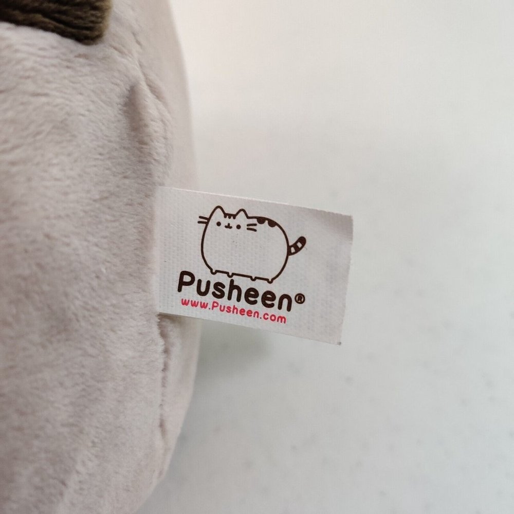 GUND Pusheen Cat Holding Pizza Plush Stuffed Animal Toy - Picture 5 of 9